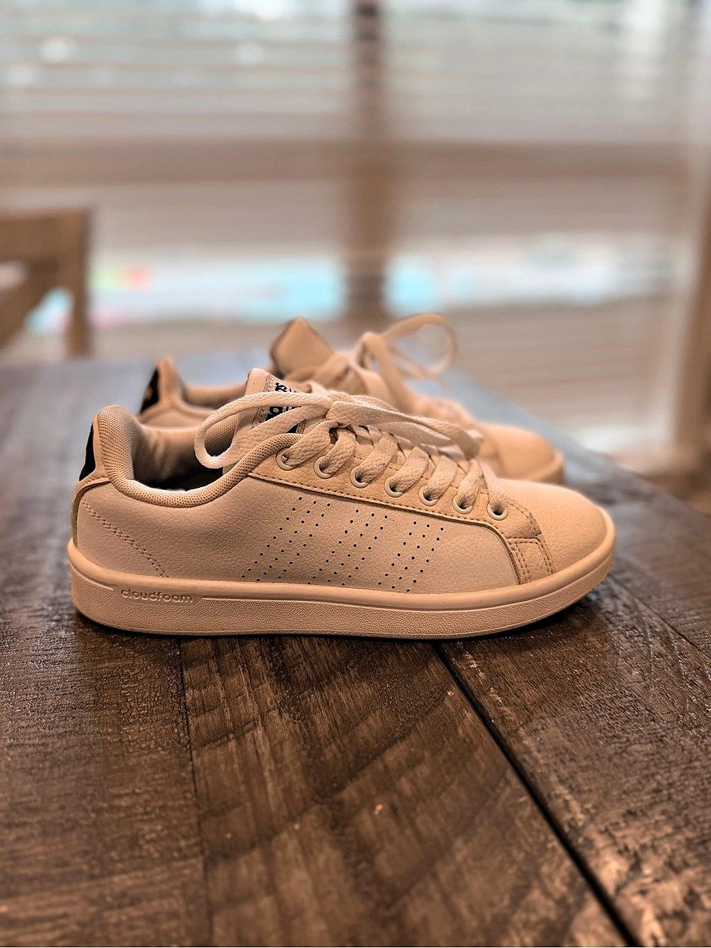 adidas Cloudfoam Advantage Sneakers in Beige US 6.5